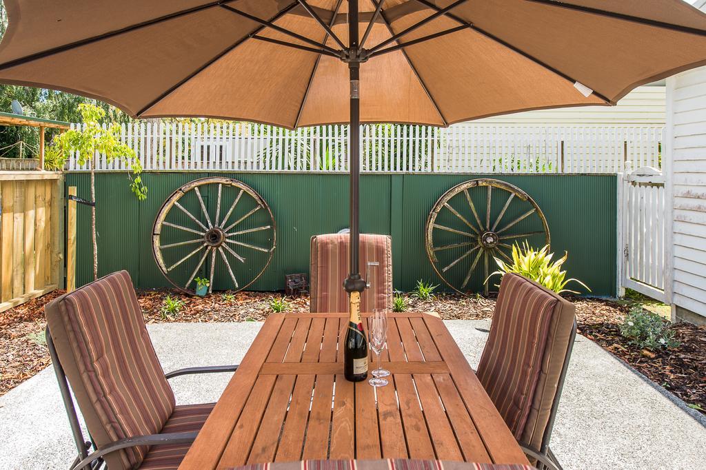 Charmae Guest House Whanganui Ngoại thất bức ảnh